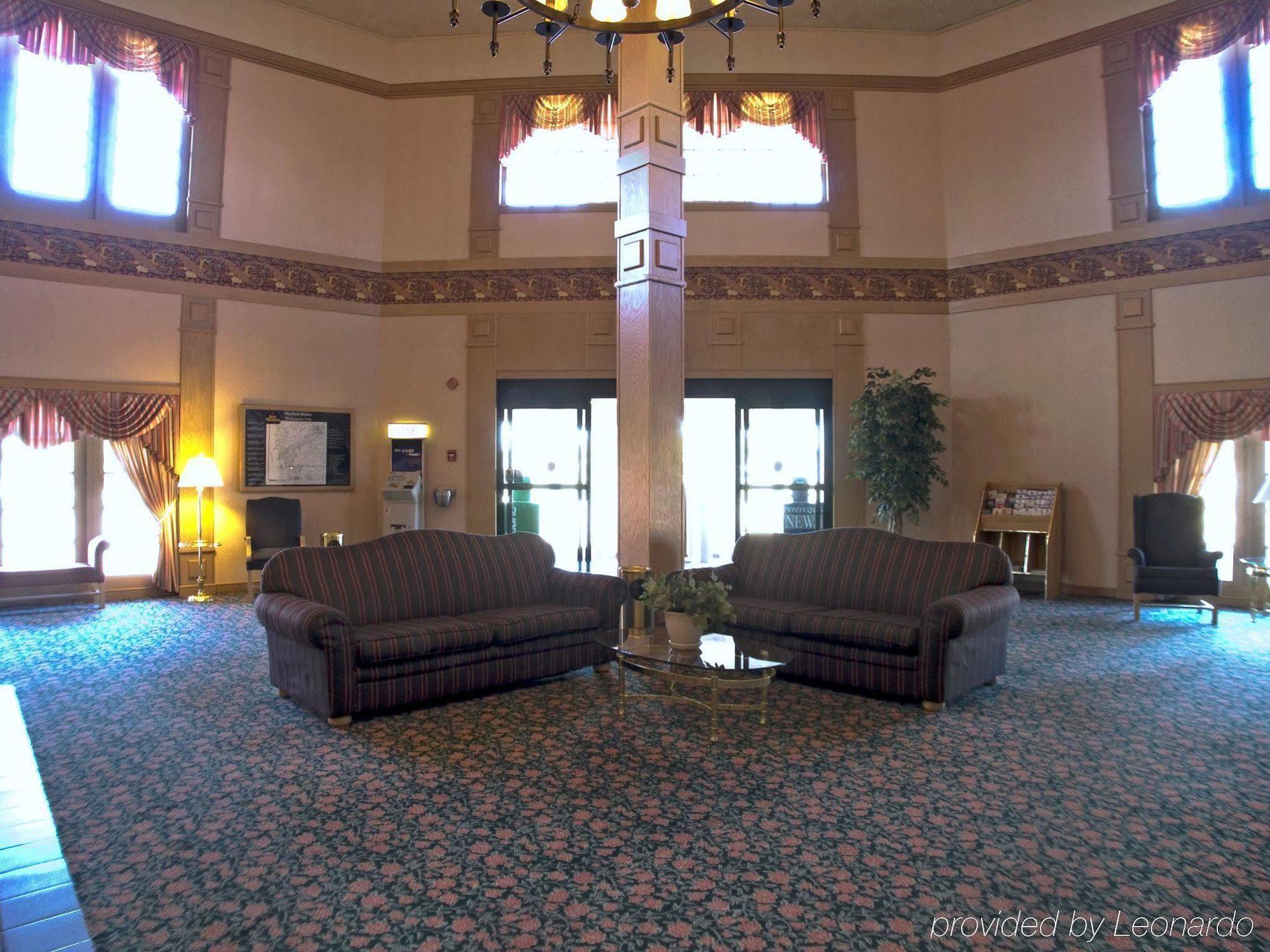 Hudson House Grand Hotel エクステリア 写真